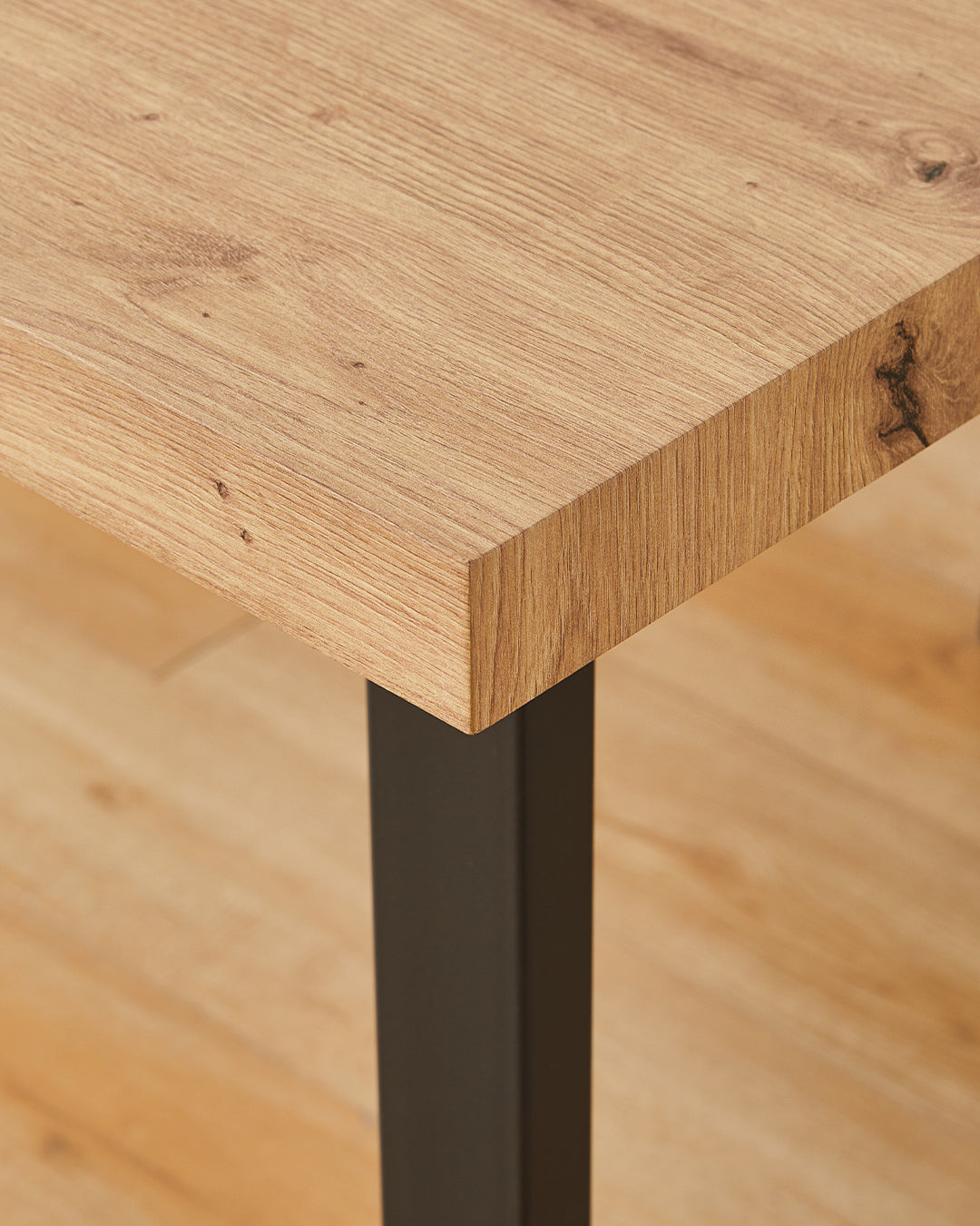 Yedda erweiterbarer table natürlich