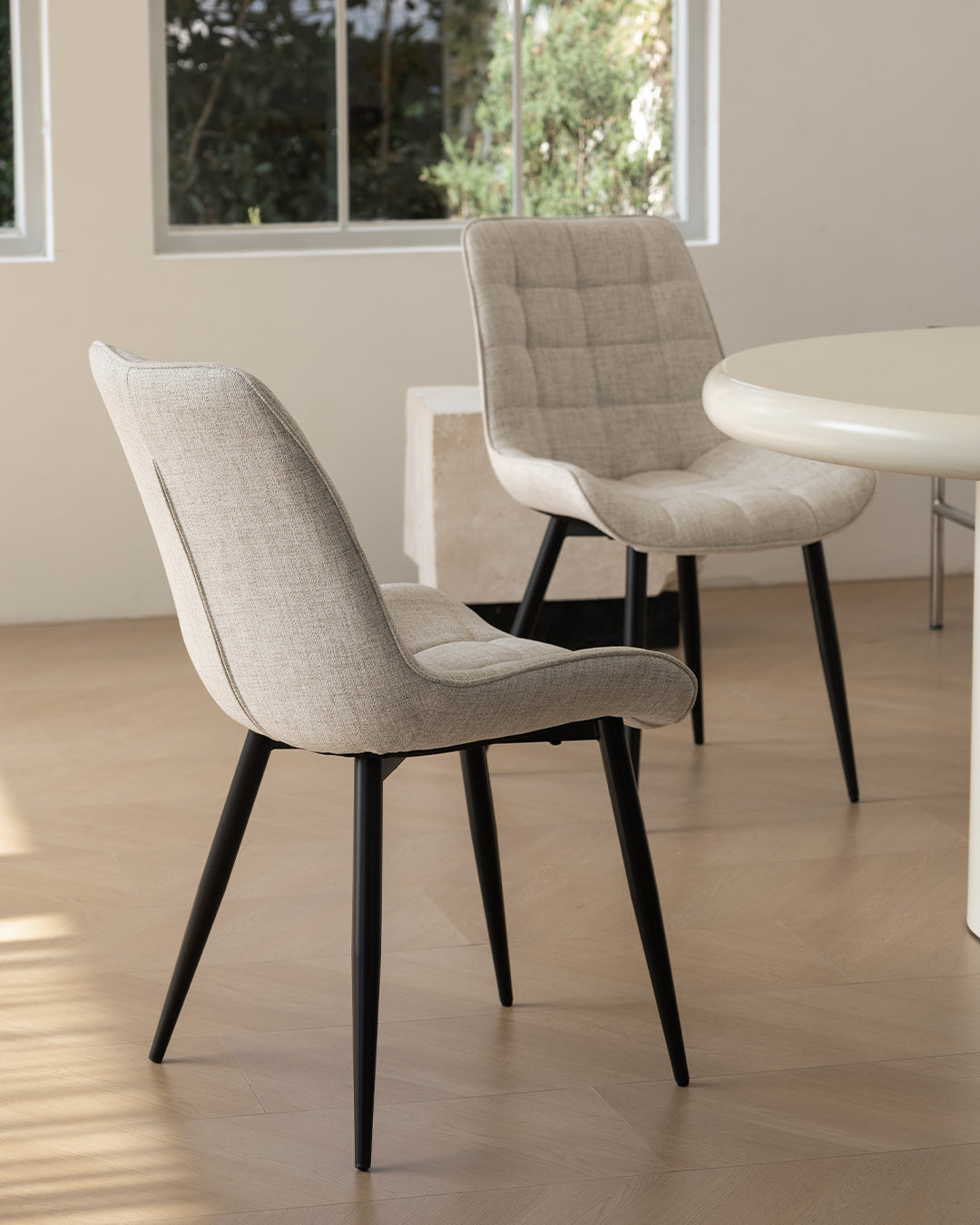 Nuwa Essstuhl Beige