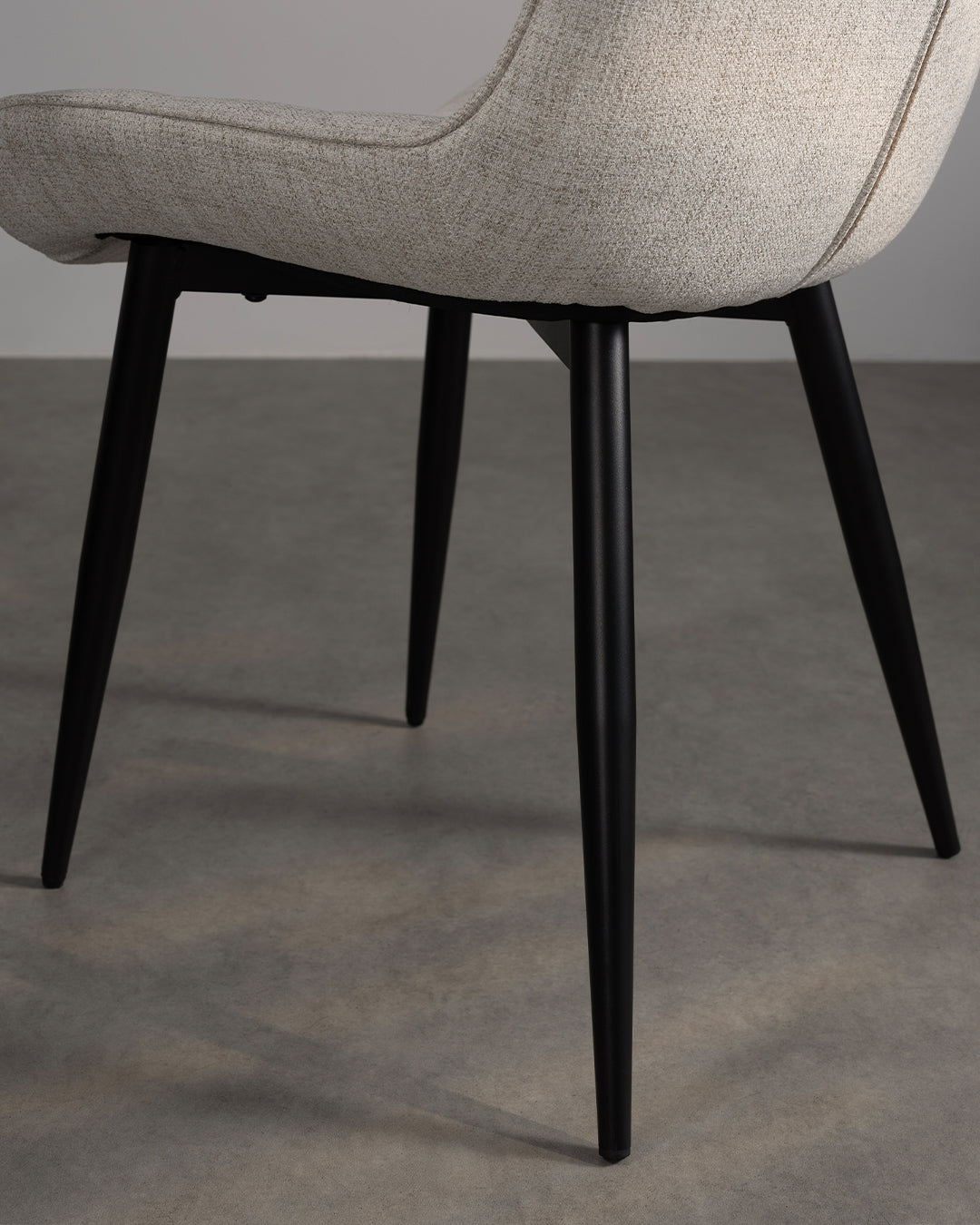 Nuwa Essstuhl Beige