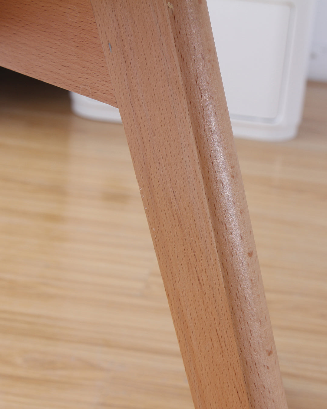 Tulpe Designstuhl Elfenbein Weiß