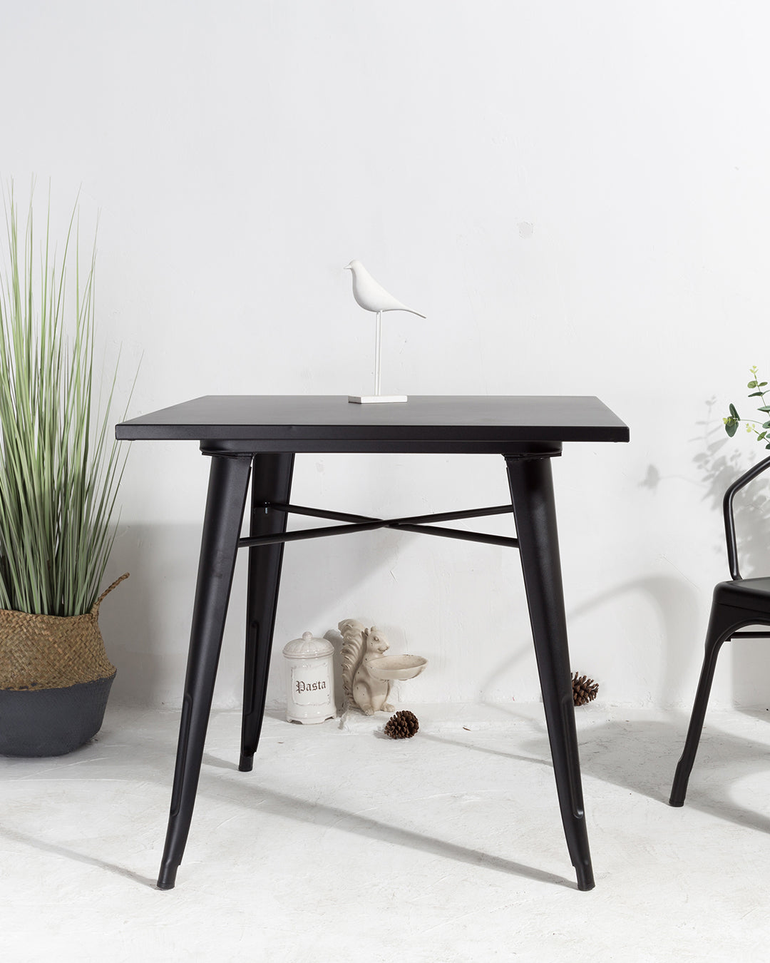 Lix Metal Table Weiß