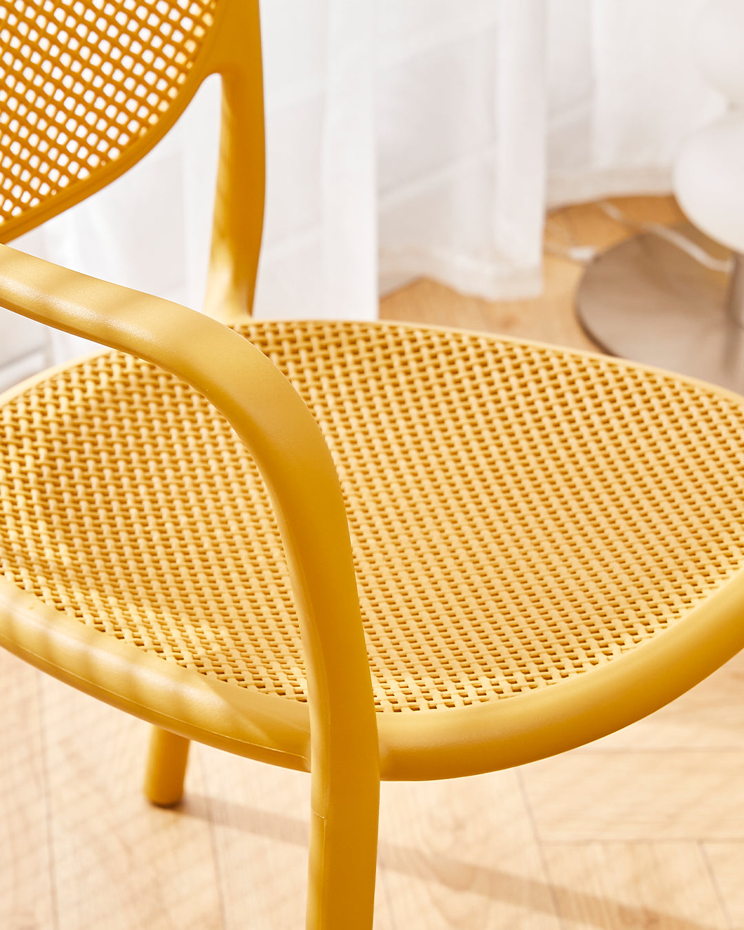 Pales Plastic Chair Ivory White