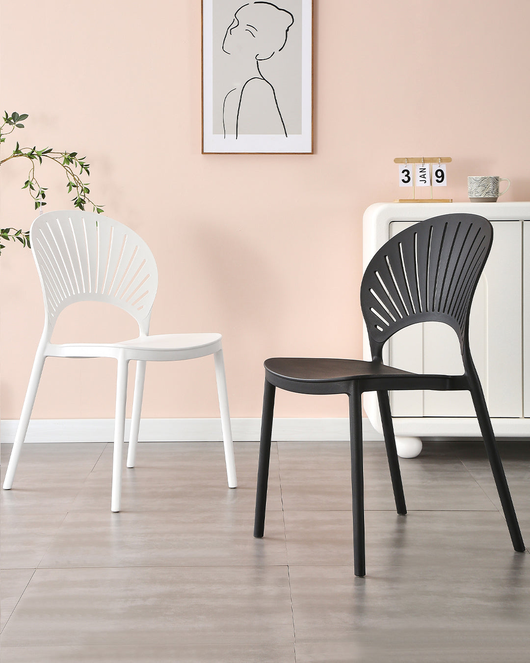 Eugenia Plastic Chair Black